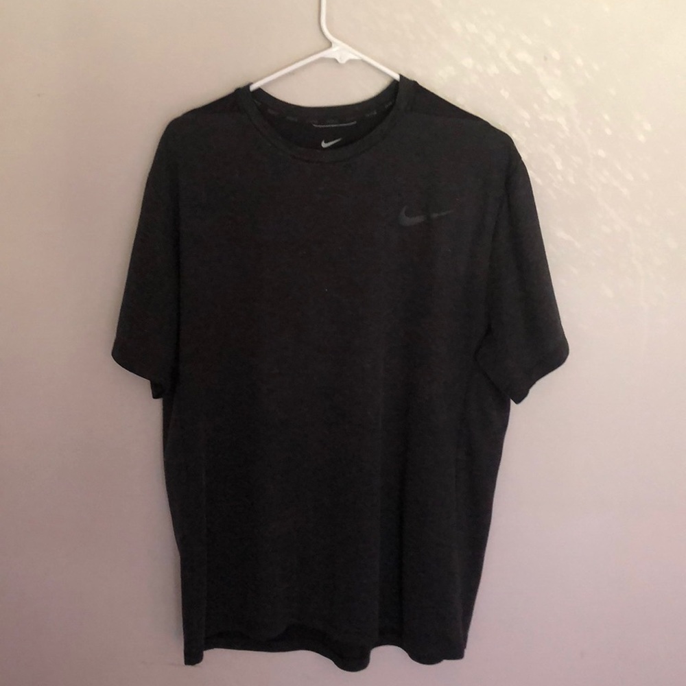 Nike t-shirt